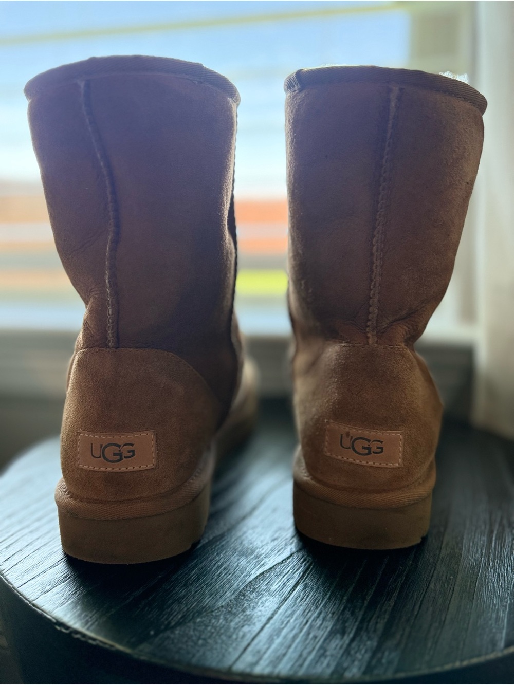 UGG Classic Short Boots Chestnut Brown